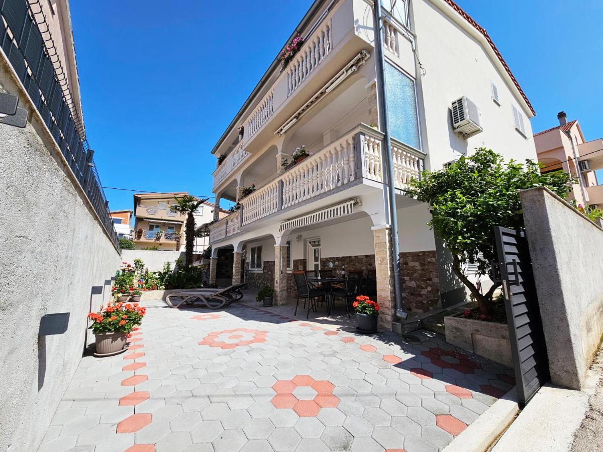 Modern 3Br Apartments In Zadar With Balcony Or Terrace, Free Parking & Ac Buitenkant foto
