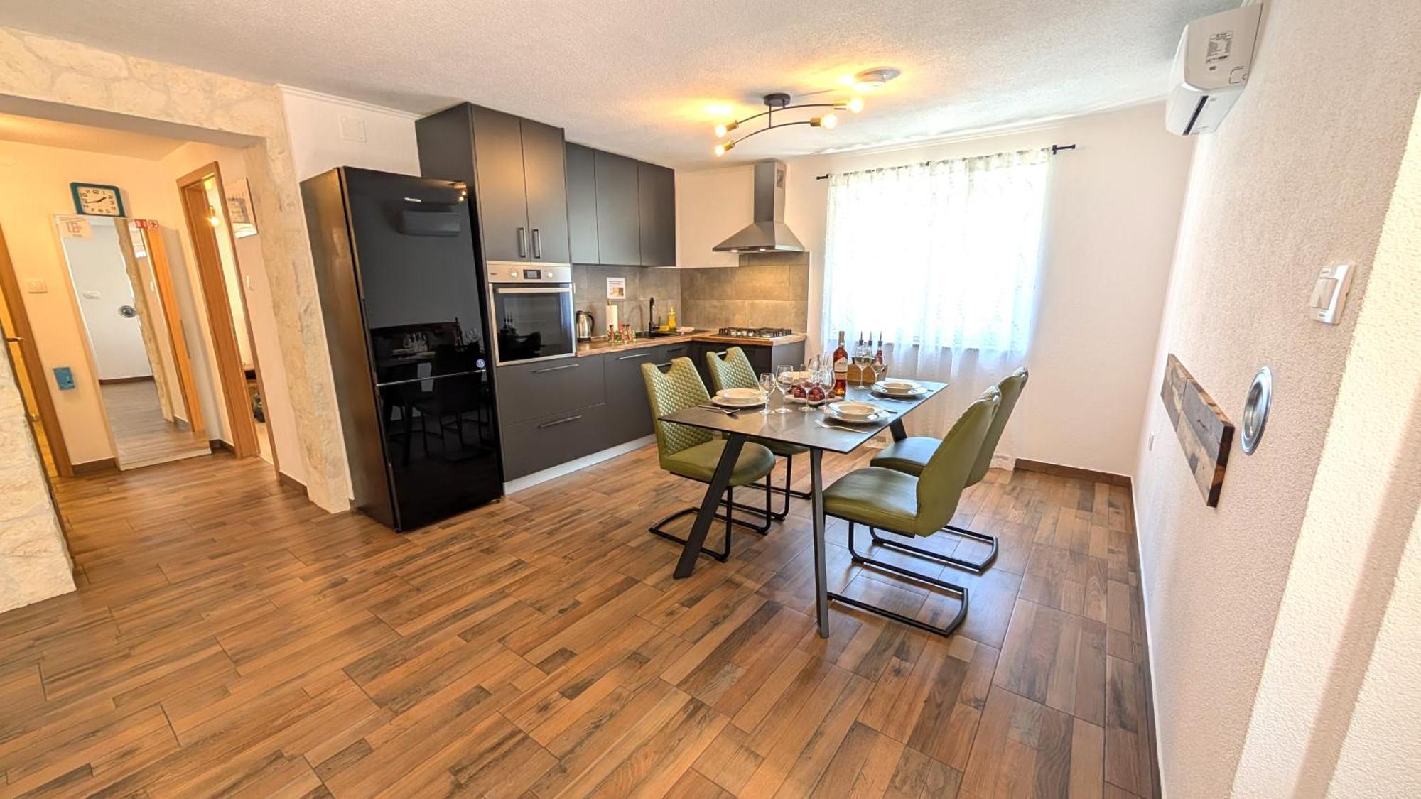 Modern 3Br Apartments In Zadar With Balcony Or Terrace, Free Parking & Ac Buitenkant foto